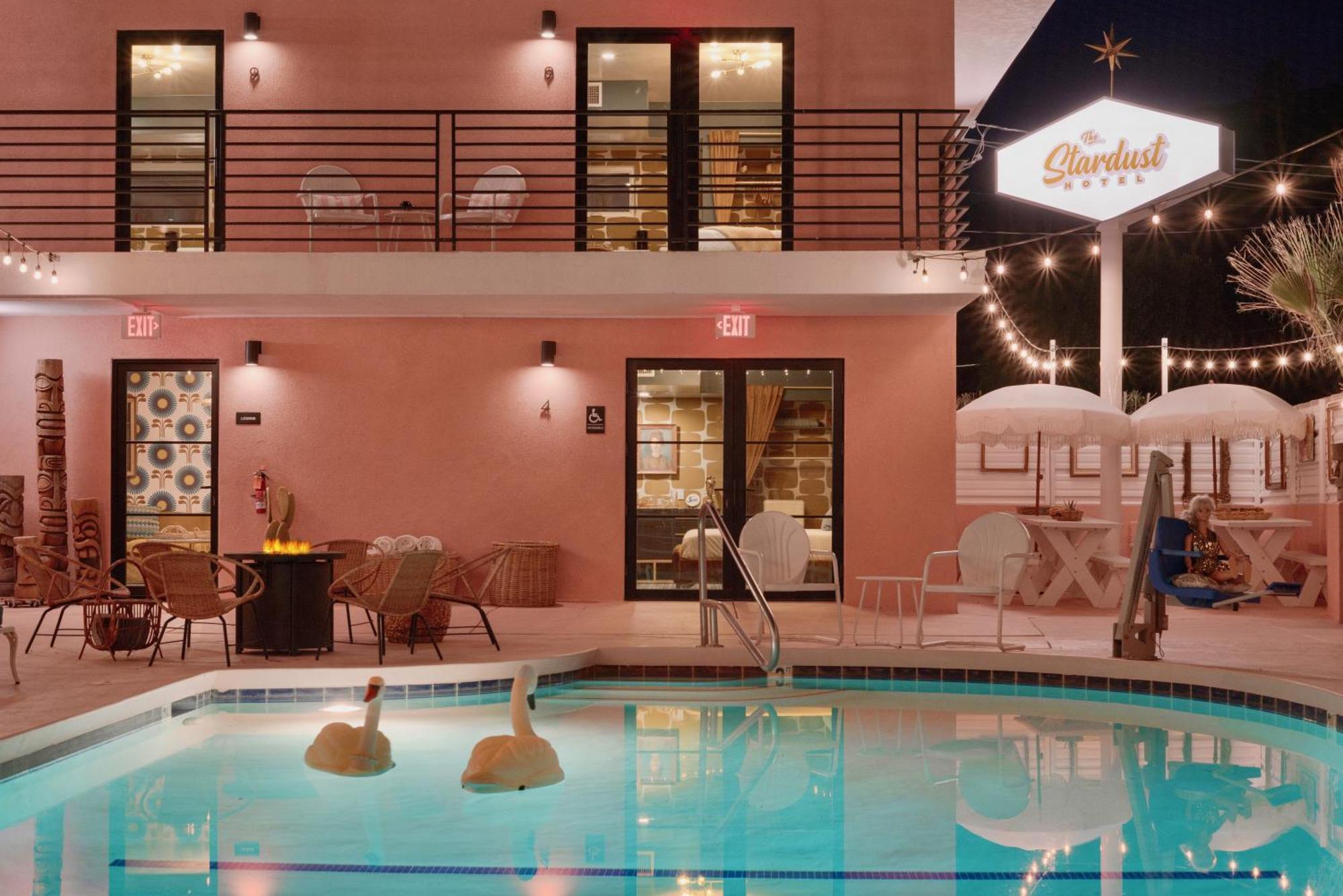 The Stardust Hotel - Adults Only Палм Спринг Екстериор снимка